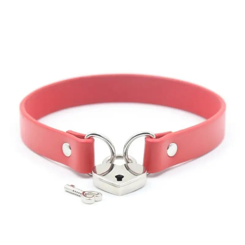Day Collar with Heart Lock – PU Leather Choker