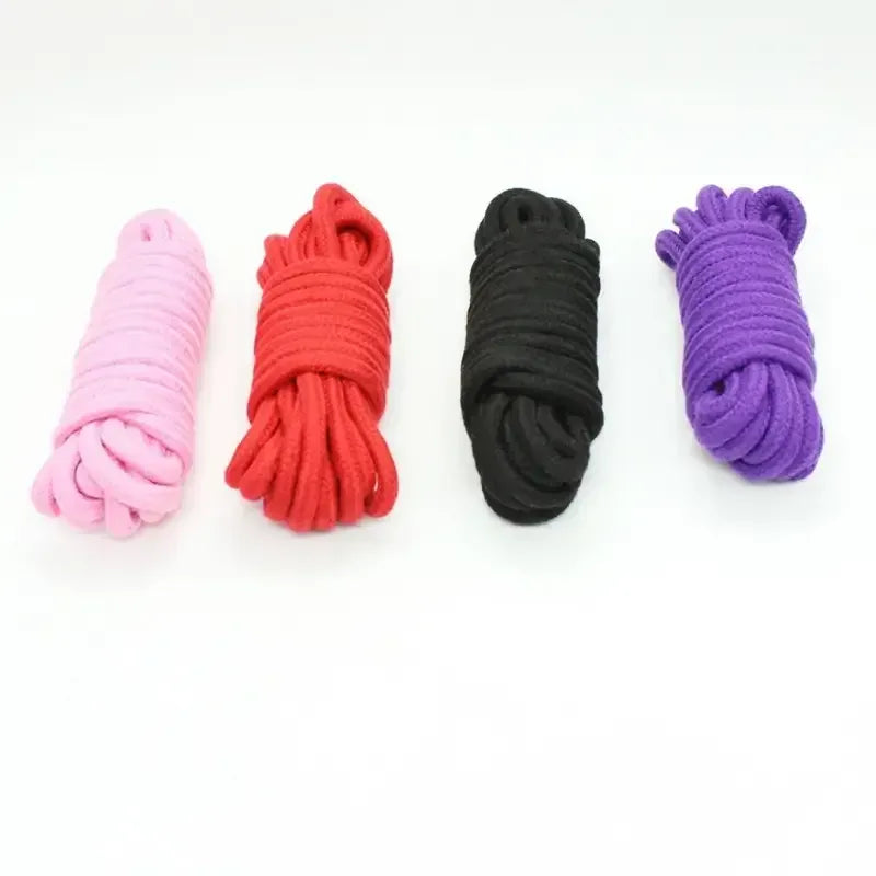 Domini Toy 5m/16.4ft Bondage Rope with Metal Tips