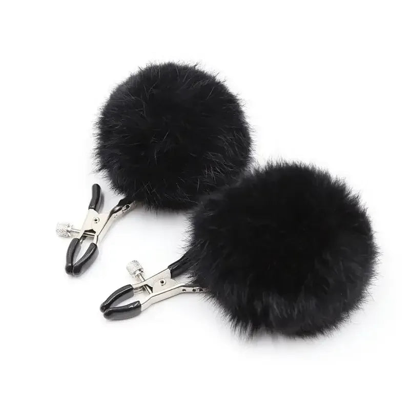 Domini Toy Black / 2 Pieces Faux-Fur Pom Pom Nipple Clamps — Silicone-Tip Metal Clamps
