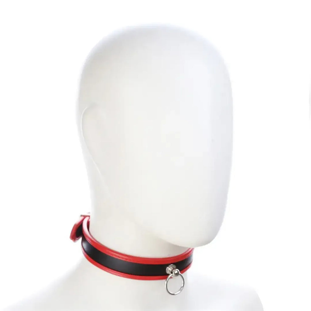 Dominitoy BDSM Collar: Adjustable Leather Restraint
