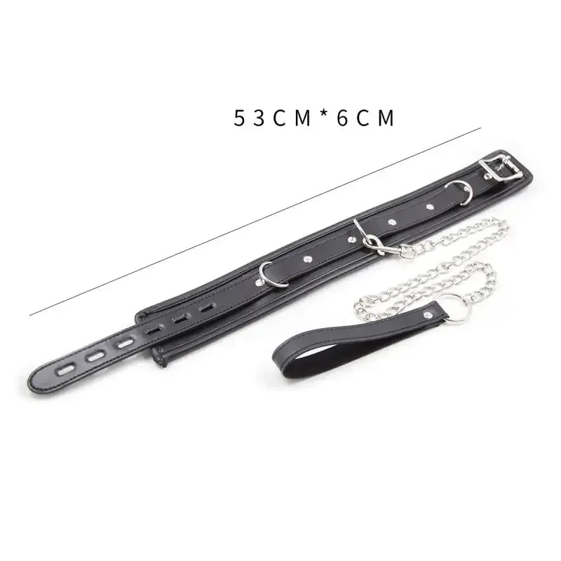 Dominitoy Black Black Leather BDSM Collar with Chain Leash – Plush Lined & Adjustable