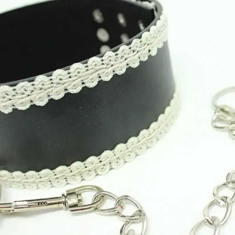 Dominitoy Black Black Leather BDSM Collar with White Lace Trim & Leash