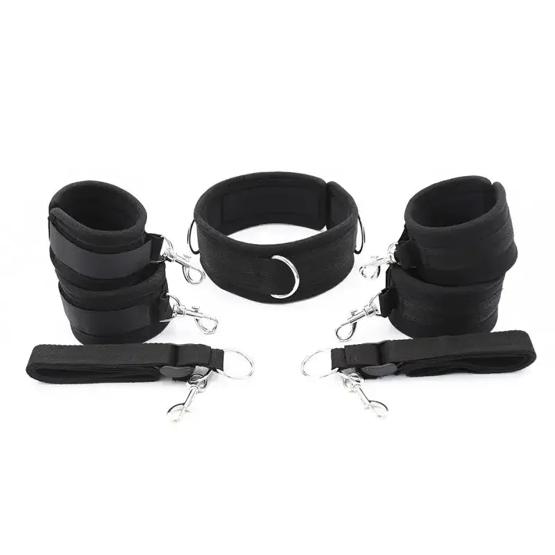 Dominitoy Black Hogtie Kit — Adjustable Padded Collar & Cuffs Set for Comfortable Bondage