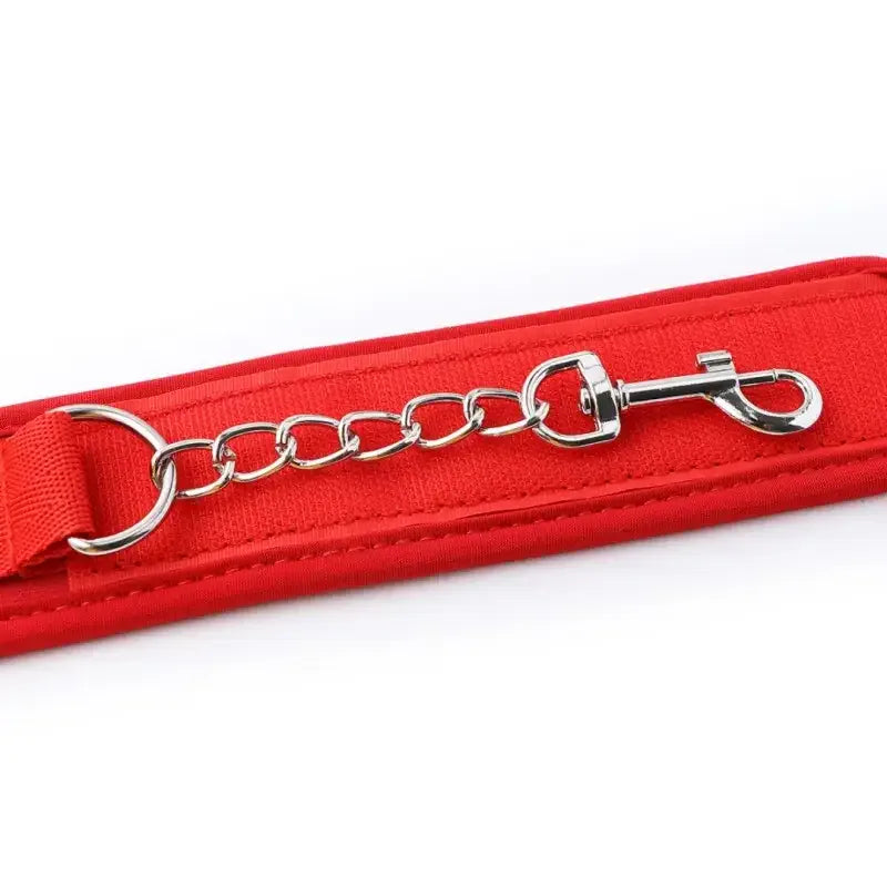 Dominitoy Soft Padded Handcuffs with Metal Chain – Adjustable BDSM Restraints